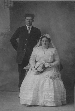 Mr. and Mrs. Bert Cummings